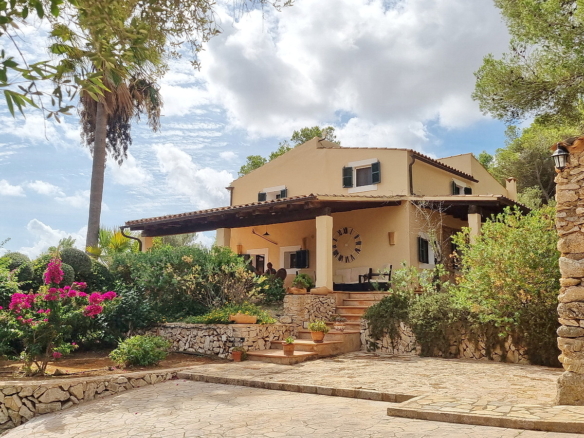 Ancienne FINCA à CALONGE / ES CARRITXÓ, lieu paisible avec vue superbe