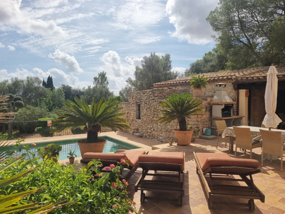 Ancienne FINCA à CALONGE / ES CARRITXÓ, lieu paisible avec vue superbe
