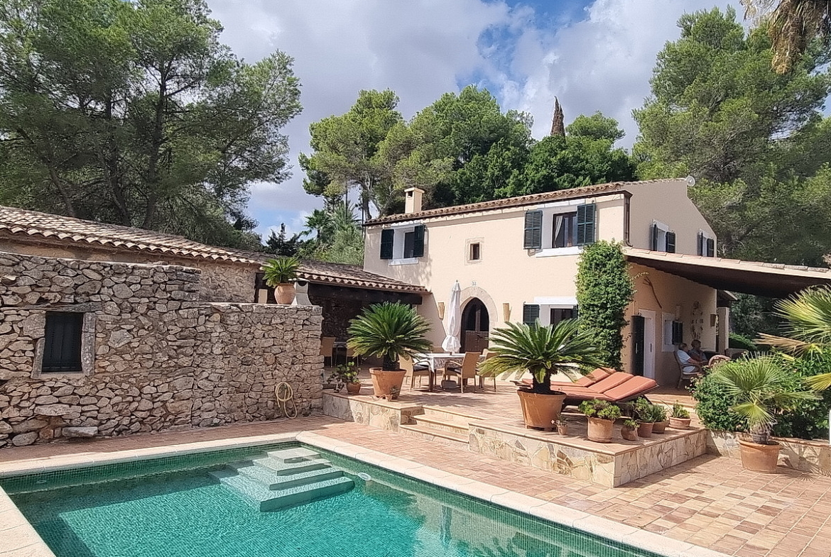 Ancienne FINCA à CALONGE / ES CARRITXÓ, lieu paisible avec vue superbe