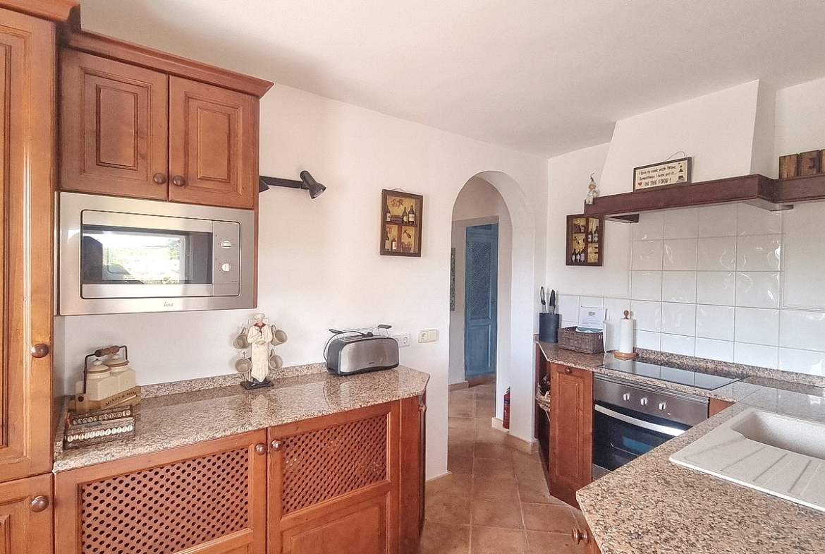 Ancienne FINCA à CALONGE / ES CARRITXÓ, lieu paisible avec vue superbe